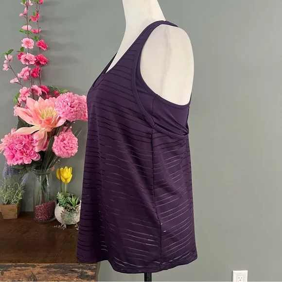 Hyba Active Work Out Top - Picture 5 of 14